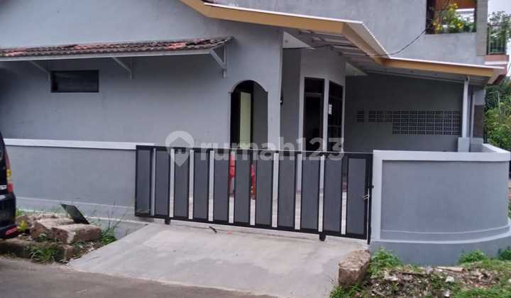 Disewakan Rumah Minimalis di Villa Pamulang Disewakan Rumah Minimalis di Villa Pamulang
