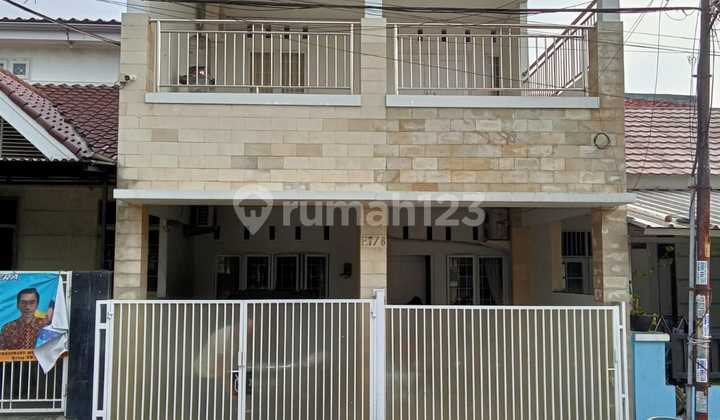 Jual Cepat Rumah 2 Lantai di Permata Pamulang