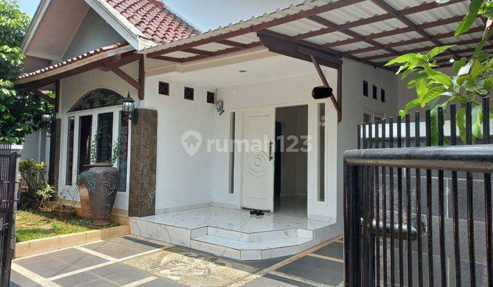 Disewakan Rumah Luas Banget di Perumahan Pamulang  1