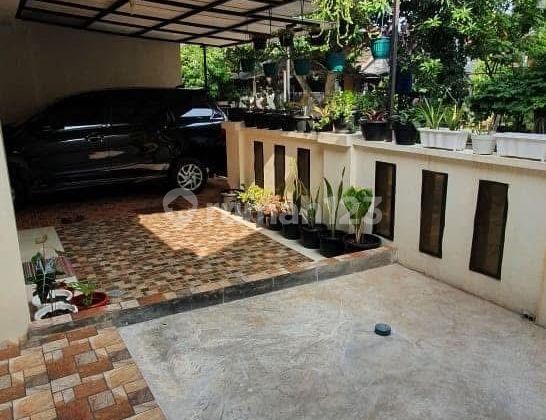 For Sale: Nice Spacious Strategic Semi-Furnished Freehold Land Title House in Pamulang 2