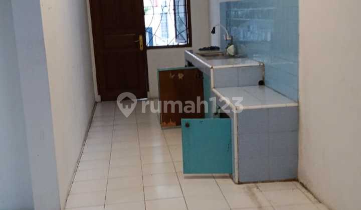 For Rent Fast Nice Big House with Certificate in Pamulang For Rent Fast Nice Big House with Certificate in Pamulang