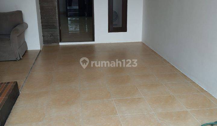 Disewakan Cepat Rumah Bagus Semi Furnished SHM 1