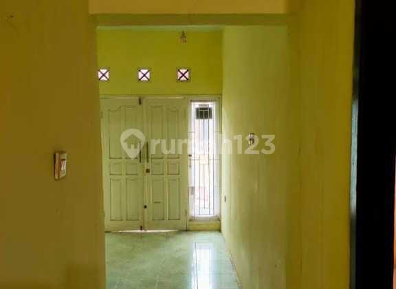 Disewakan Rumah 2 Lantai Bagus Siap Huni SHM di Pamulang 2