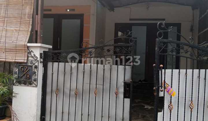For Rent: Nice Ready-to-Occupy House with SHM in Vila Dago Pamulang
