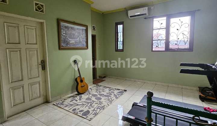 For Sale 2-Storey House Fully Furnished Strategic SHM in Pamulang 2