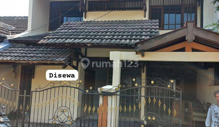 Disewakan Rumah Bagus Bertingkat Dan Strategis di Pamulang 1