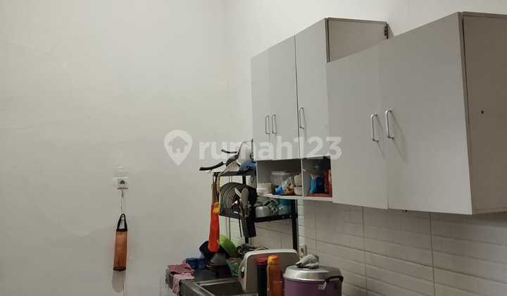 Dijual Rumah 1,5 Lantai Lokasi Strategis Asri Sejuk di Bojongsari 2