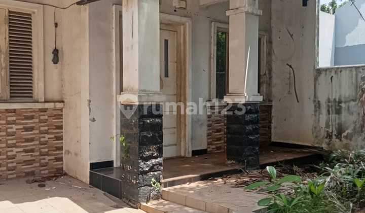 Dijual Rumah Bagus Luas Strategis SHM di Bintaro