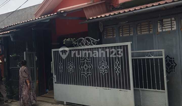Dijual Cepat Rumah Bagus Luas Semi Furnished SHM di Ciater