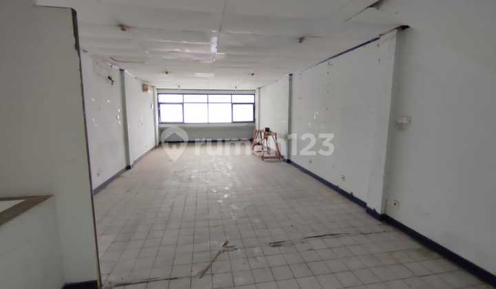 For Sale: 2.5-Story Strategic Shop House Ready to Occupy in Pamulang