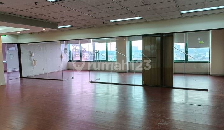 Space Office Sudah Partisi. Bebas Ganjil Genap. Depan Sta Mrt, Transjak, Citos Space Office Sudah Partisi. Bebas Ganjil Genap. Depan Sta Mrt, Transjak, Citos