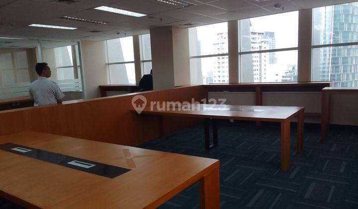 Ruang Kantor Full Furnished Siap Pakai Bebas Ganjil Genap. Dekat kedutaan China, Mall, Hotel. 2