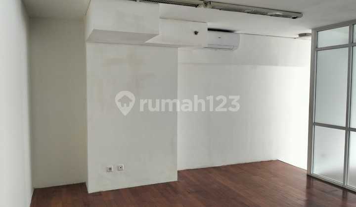 Office Space Bebas Gage. Free Overtime, Parkir. Dekat Sta MRT, Mall