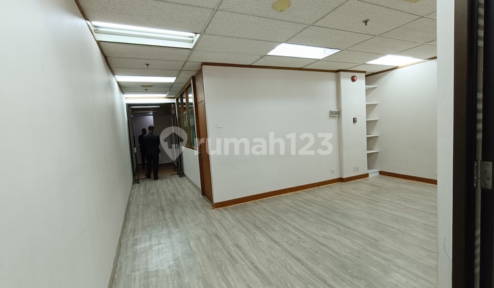 Office Already Partitioned. No Odd-Even Restrictions. Affordable Price.