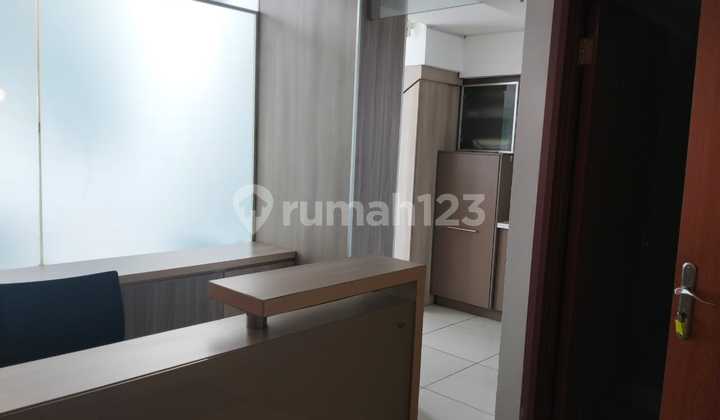 Soho Office Harga Terjangkau. Bebas Ganjil Genap. Free Over Time. 