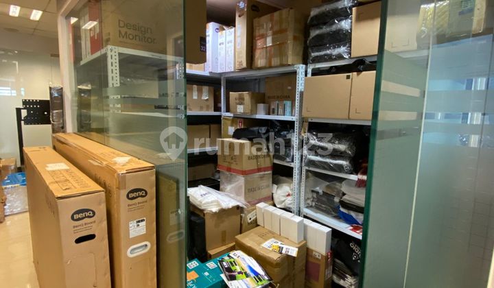 Office Space Furnished, Dilalui Transjak, Dekat ke Tol Soekarno Hatta