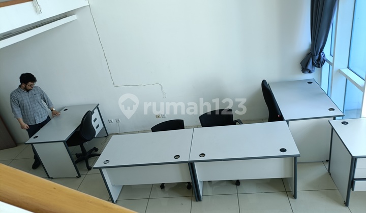 Ruang Kantor Furnished Siap Pakai. Bebas Ganjil Genap. Free Overtime