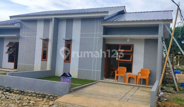 Rumah Subsidi Rasa Komersil Aghnia Residence Free Biaya Meja Dapur Kompor Tanam Mesin Air