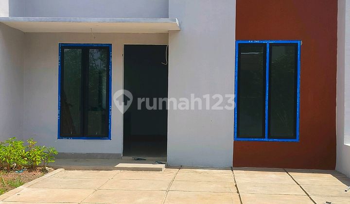 Modern House Cluster Panaikang Town House Promotion Free Fees Free Canopy AC Modern House Cluster Panaikang Town House Promotion Free Fees Free Canopy AC