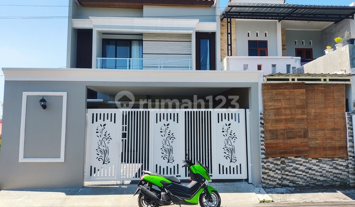 Rumah 2 lantai solo gentan dekat luwes purbayan pajang Rumah 1