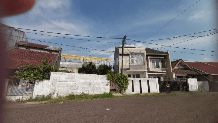 Dijual Rumah Dan Tanah Kosong di Duta Garden Akses Dekat Bandara 2