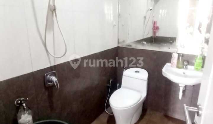 Rumah 2 Lantai di Lippo Karawaci 2