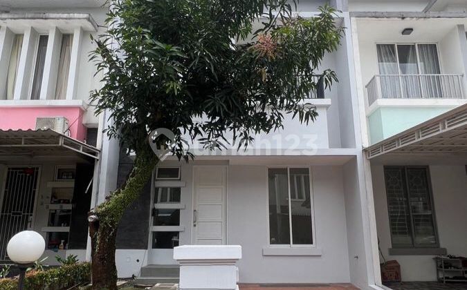 Rumah 2 Lantai di Pondok Hijau Golf Gading Serpong