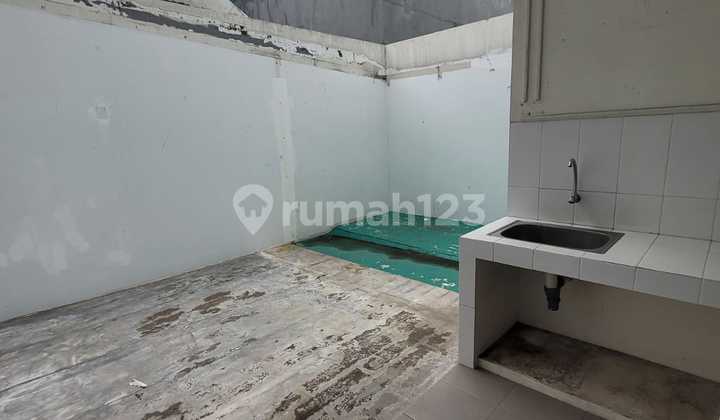 Dijual Rumah Bagus 2 Lantai di Cluster Garden Ville Citra Raya  2