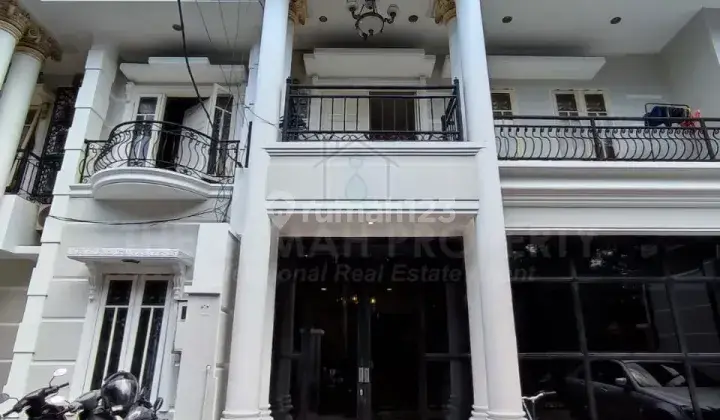 Rumah di bawah harga pasar di kebayoran baru jakarta Selatan 4