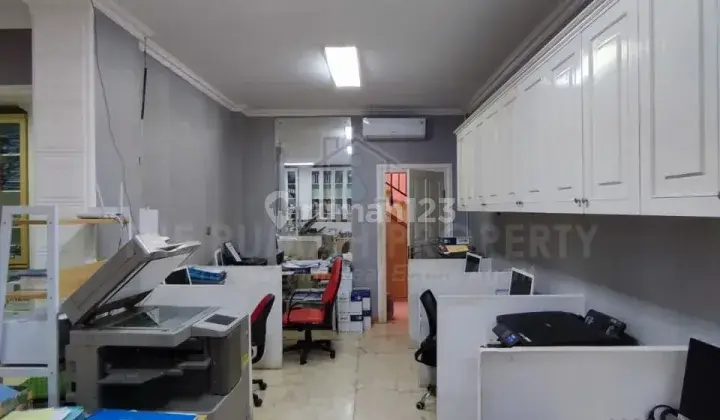 Rumah di bawah harga pasar di kebayoran baru jakarta Selatan 9