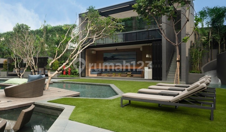 La Vie All Suites in South Jakarta