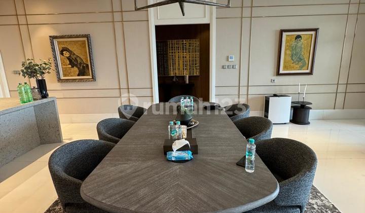 St Regis Residence Lantai Belasan Full Furnished Kuningan Jakarta Selatan 2