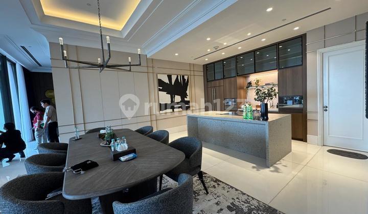 St Regis Residence Lantai Belasan Full Furnished Kuningan Jakarta Selatan 1