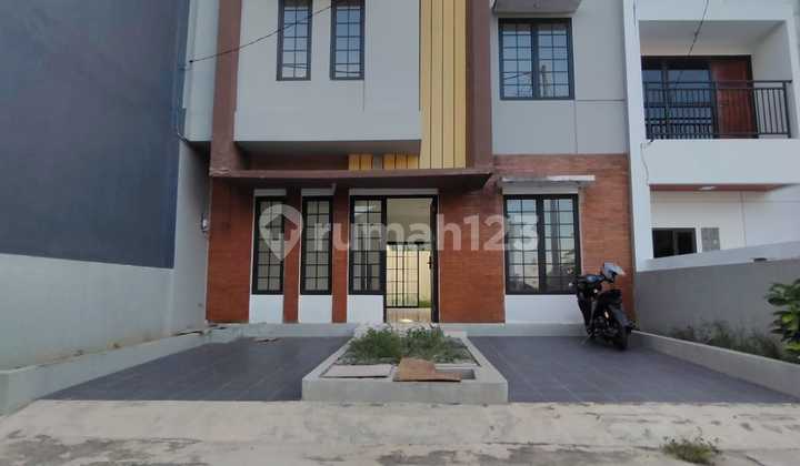 Dijual Rumah 2 Lantai Dalam Cluster Di Pekayon ,Kec. Pasar Rebo Jakarta Timur Dijual Rumah 2 Lantai Dalam Cluster Di Pekayon ,Kec. Pasar Rebo Jakarta Timur