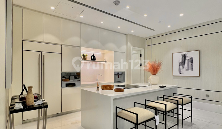 The Residence At St Regis Jakarta Selatan 1