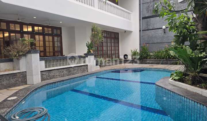 House, Ready to Occupy 5 Bedrooms, Swimming Pool in Pondok Indah House, Ready to Occupy 5 Bedrooms, Swimming Pool in Pondok Indah