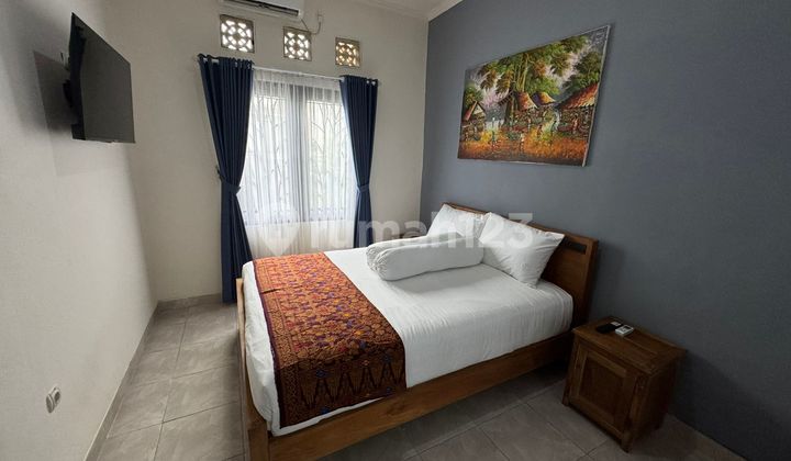 Modern Minimalist House Suitable for Investment Modern Minimalist House Suitable for Investment