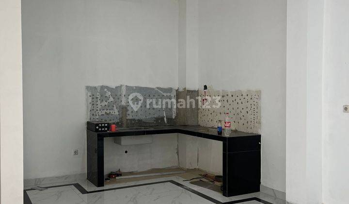 Dijual Rumah Klasik Modern Dekat Jungleland Sentul City Bogor 2