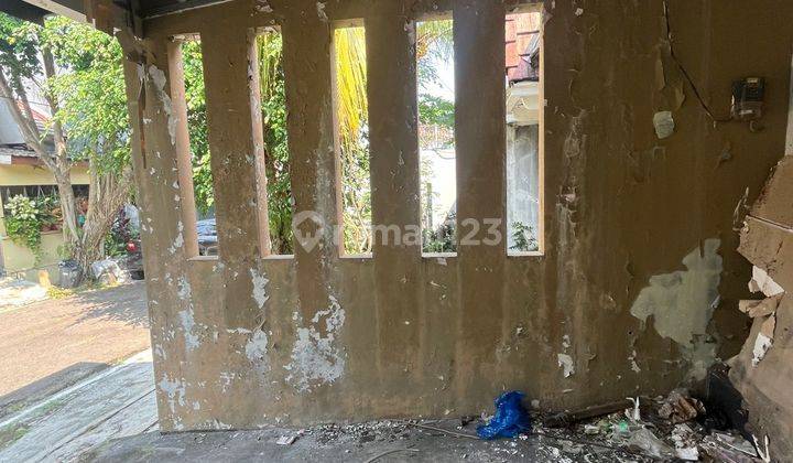 Dijual Rumah butuh renovasi lokasi Strategis belakang Aeon Mall Sentul City 2