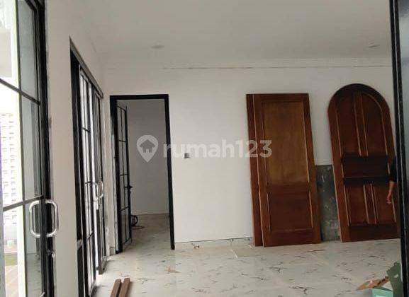 Dijual Rumah Classic Modern diCluster Prestigious Sentul 2