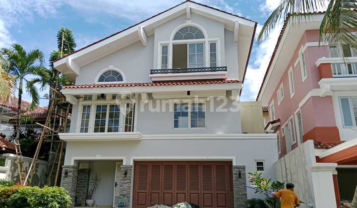 Dijual Rumah Mediterania Dengan Pool Furnished Sentul City