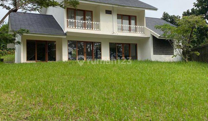 Dijual Rumah Dengan Backyard Yg Luas Dicluster Prestigious Sentul 2