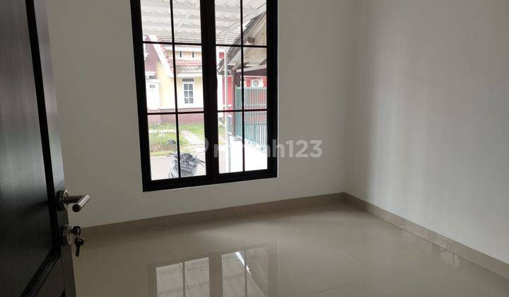 Dijual Rumah 2 Lantai Hook Tengah Sebrang Taman Budaya 2