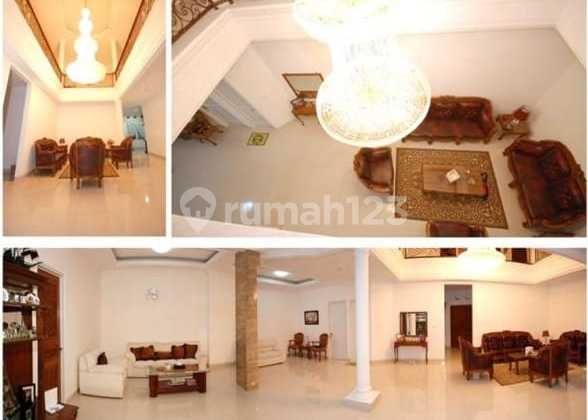Rumah Komplek Mewah 2 Lantai Jatiwaringin Jatim  15
