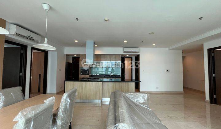 Apartement SETIABUDI SKY GARDEN 3 BR Furnished Bagus 2