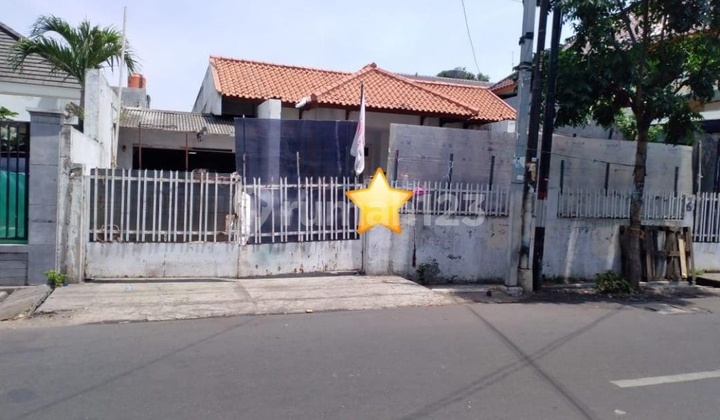 Rumah Tua Jl. Kramat 2 ,Kwitang Jakarta Pusat 1