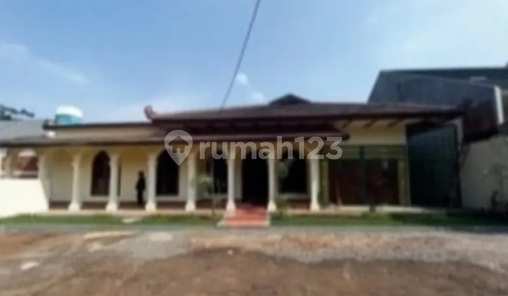 Rumah Jl. Bdn Jakarta Selatan