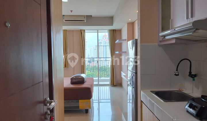 Disewakan Apartemen Springhill Terrace Kemayoran Tipe Studio Furnish 2
