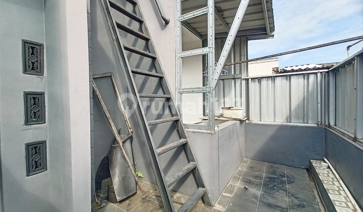 Murah Rumah Siap Huni 4 Kamar di Taman Kopo Indah, Bandung 2