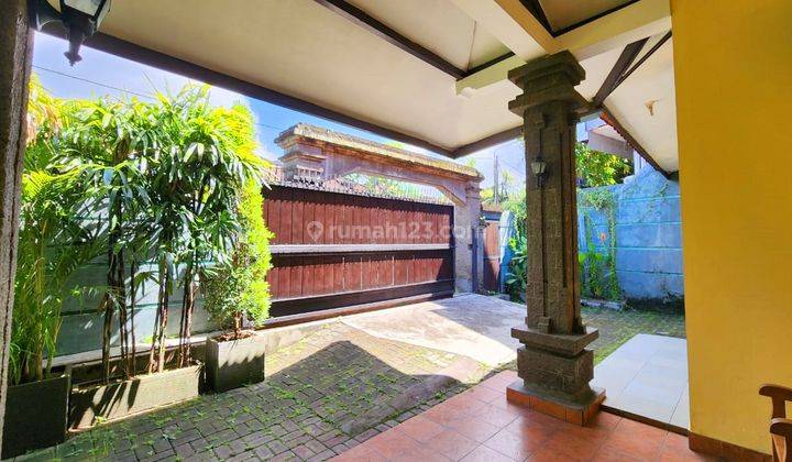 Murah Villa Leasehold 10 Tahun Furnished di Jl. Kerobokan, Bali 2